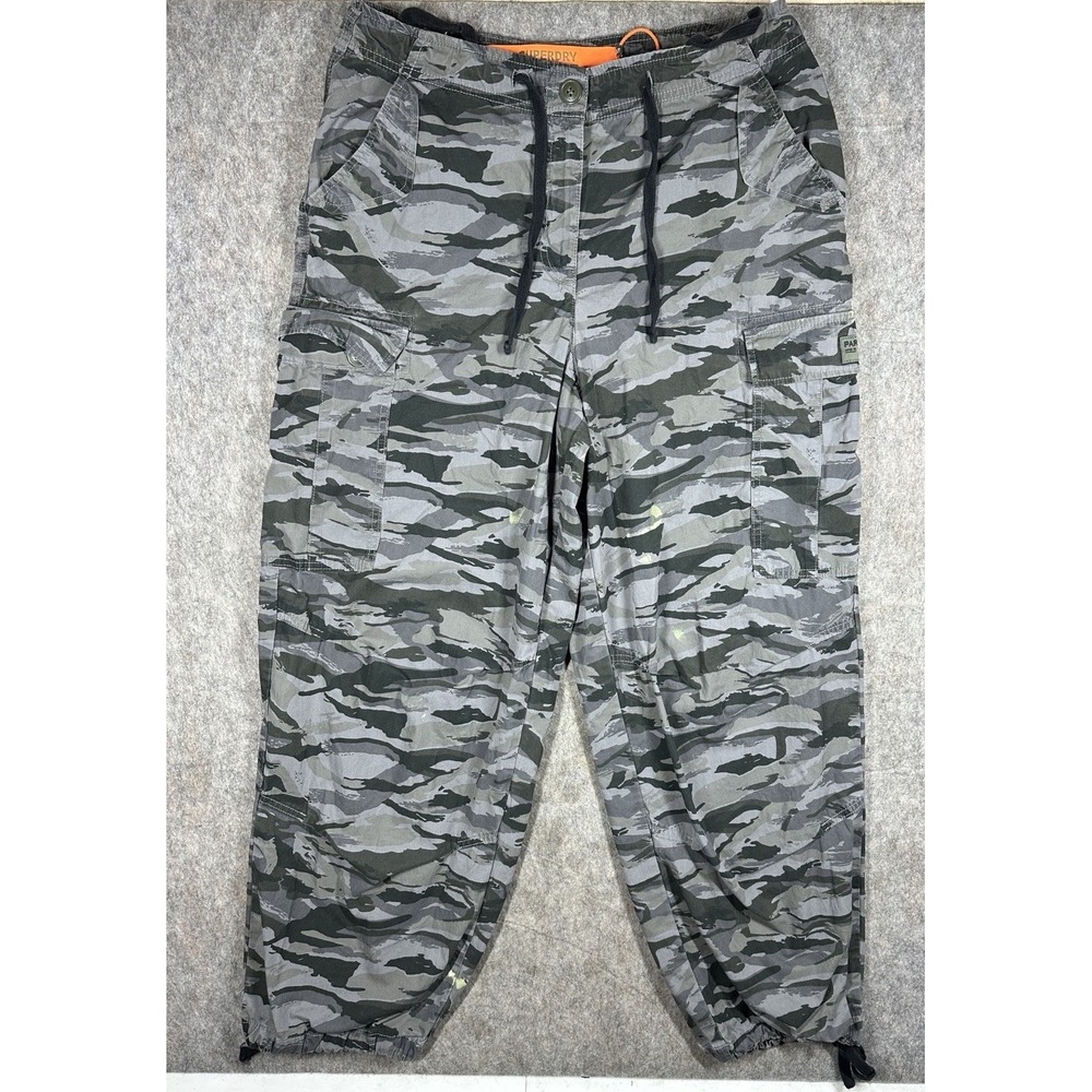 Superdry Womens S/M Para Pant Gray Camo Baggy Parachute Cargo Pants W7010979A